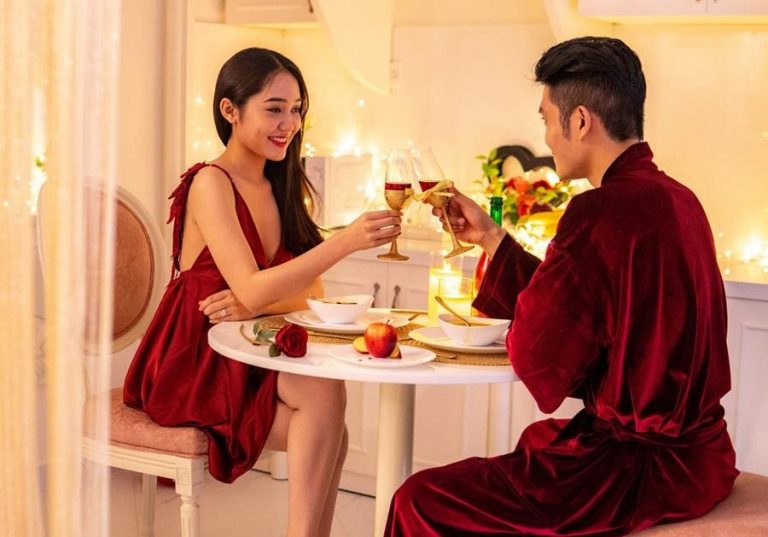 ý tưởng chụp hình kỷ niệm ngày cưới tại nhà chụp hình kỷ niệm ngày cưới tại nhà