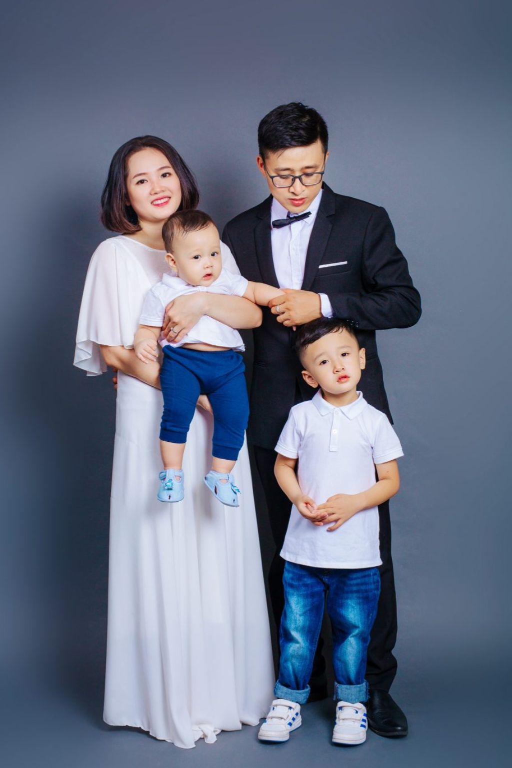 ALIS Studio - Dịch vụ chụp ảnh gia đình chuyên nghiệp ở Đà Nẵng
