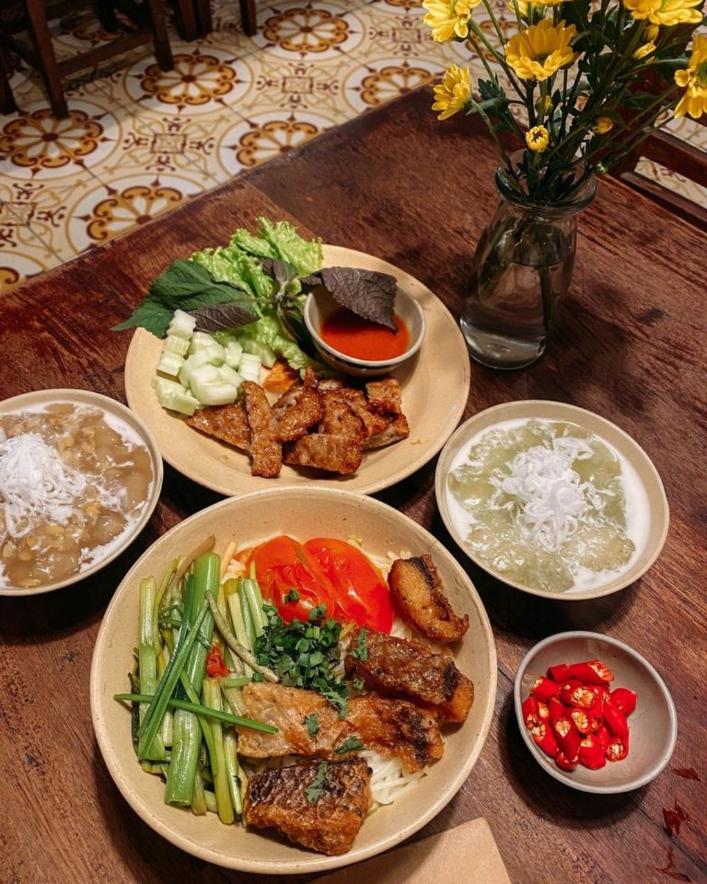 quán ăn bán món món bắc truyền thống ngon ở Sài Gòn 