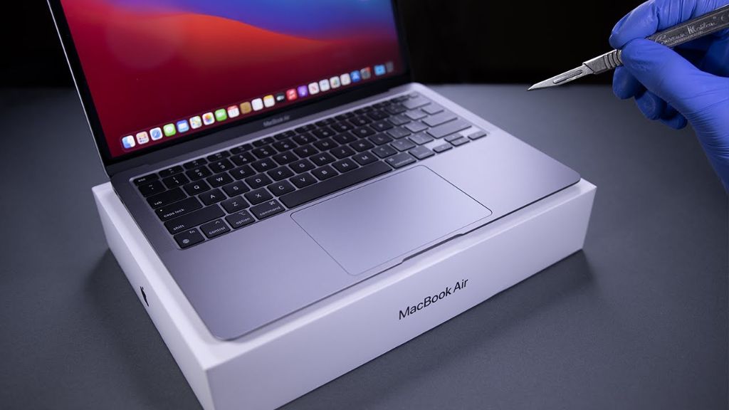 Sản phẩm Macbook Air cũ đáng mua nhất năm nay
