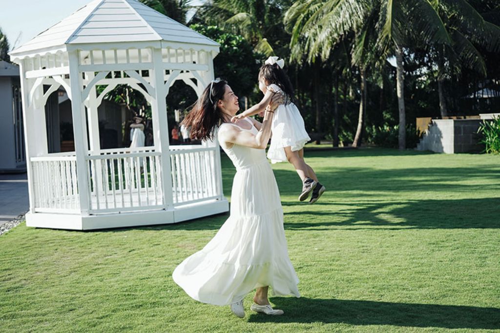 Diễm Thùy Wedding studio - dịch vụ chụp ảnh gia đình giá rẻ ở Hội An uy tín