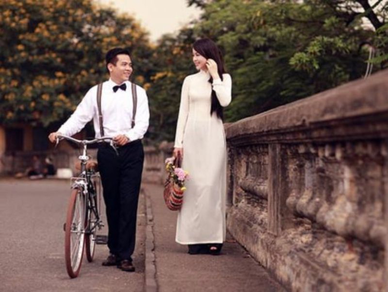 Chia sẻ 10 studio chụp ảnh couple Tết tại Huế 