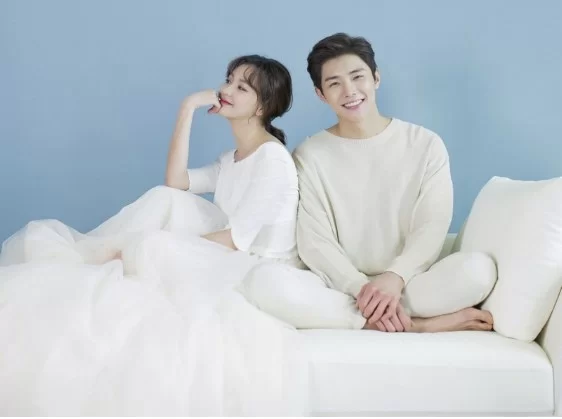 Chụp ảnh couple nghệ thuật dễ thương đem lại ấn tượng sâu sắc Chụp ảnh couple nghệ thuật dễ thương đem lại ấn tượng sâu sắc