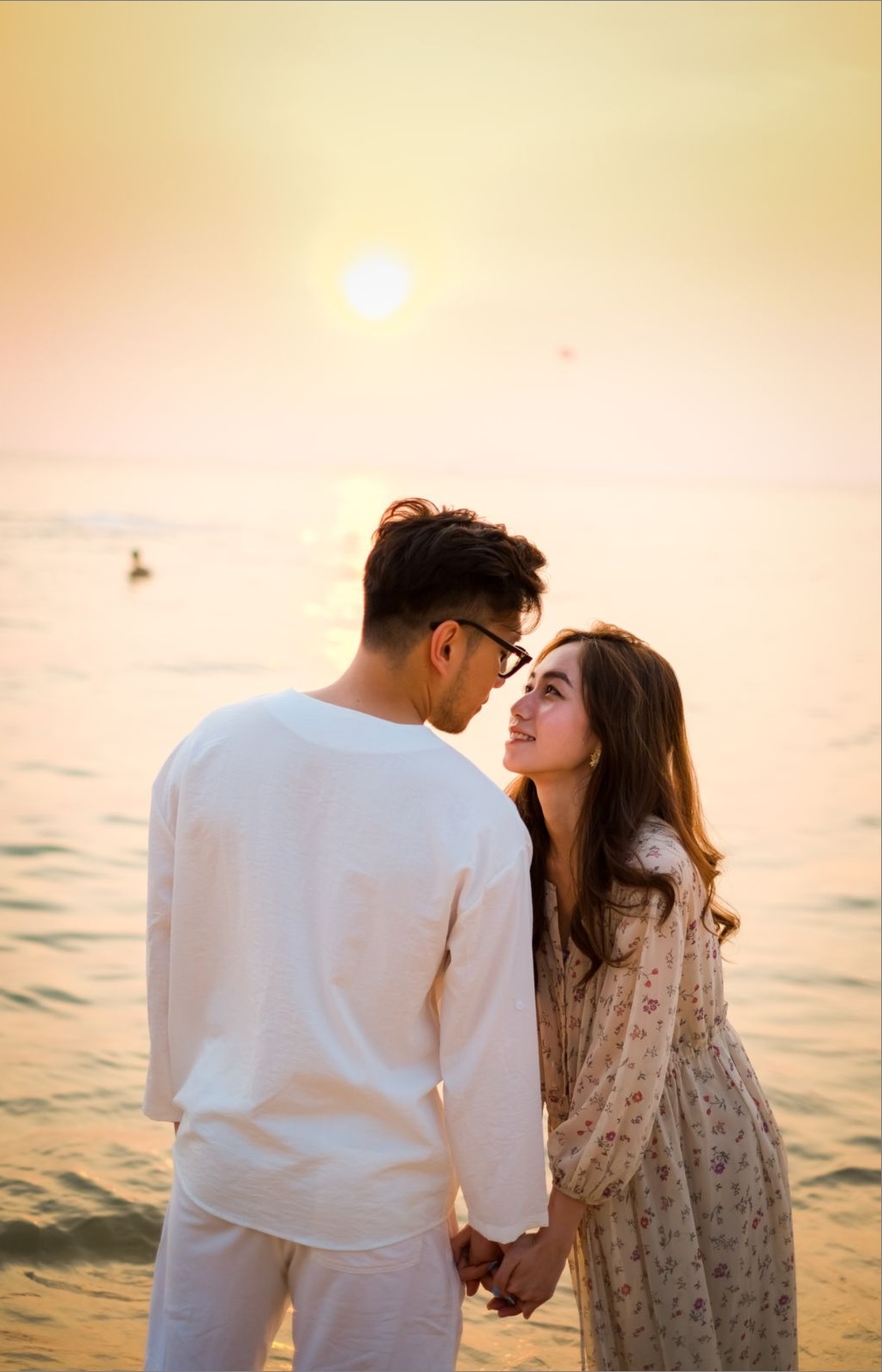 Chụp ảnh couple nghệ thuật dễ thương đem lại ấn tượng sâu sắc Chụp ảnh couple nghệ thuật dễ thương đem lại ấn tượng sâu sắc