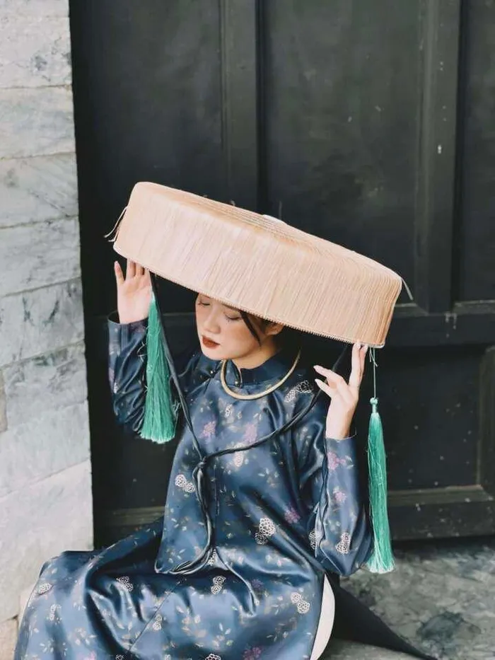 Dạo 1 vòng tại 10 địa điểm chụp ảnh áo dài Tết tại Hà Nội xuân 2025