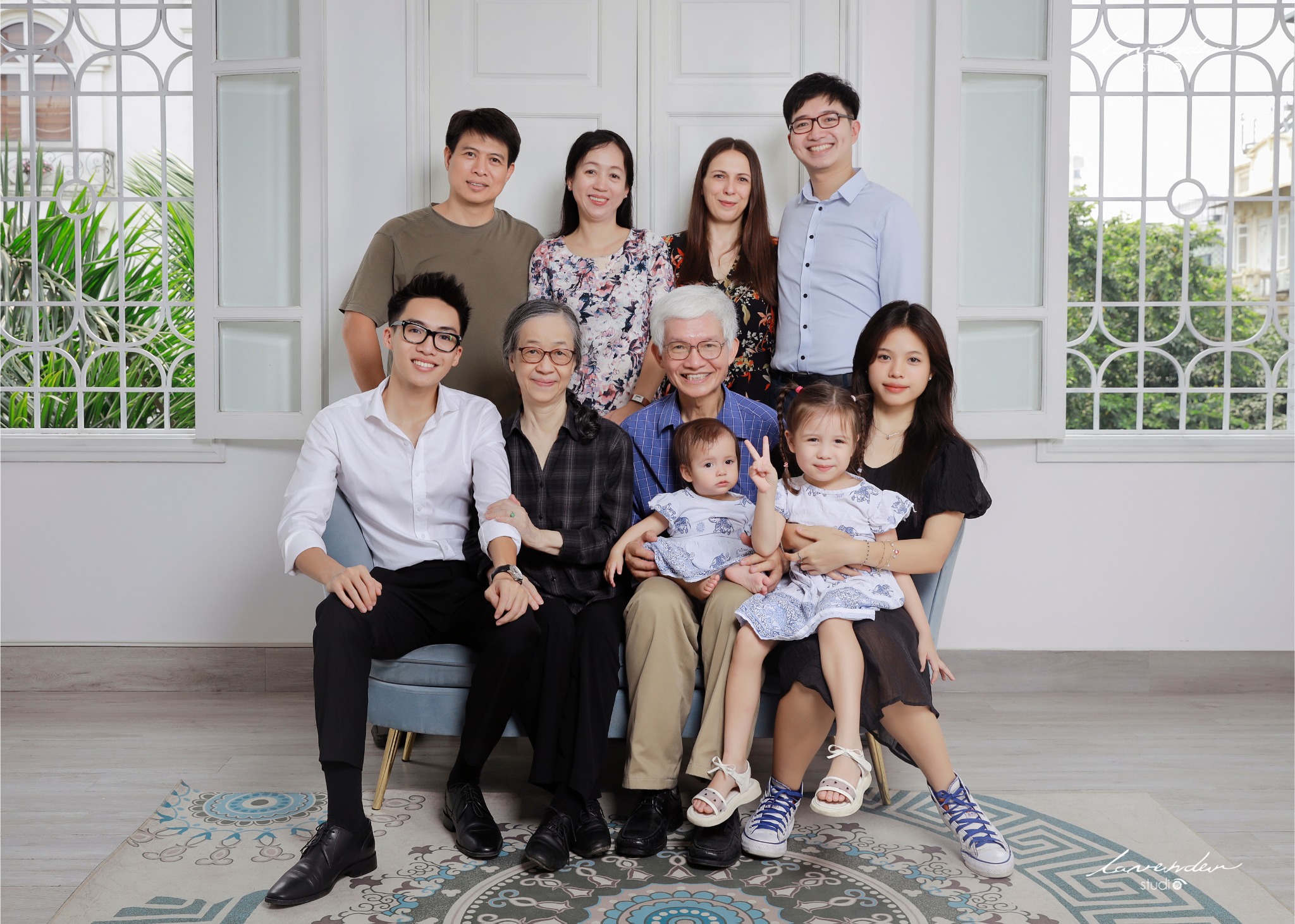 Concept chụp ảnh gia đình "Hot trends" năm 2025-2026