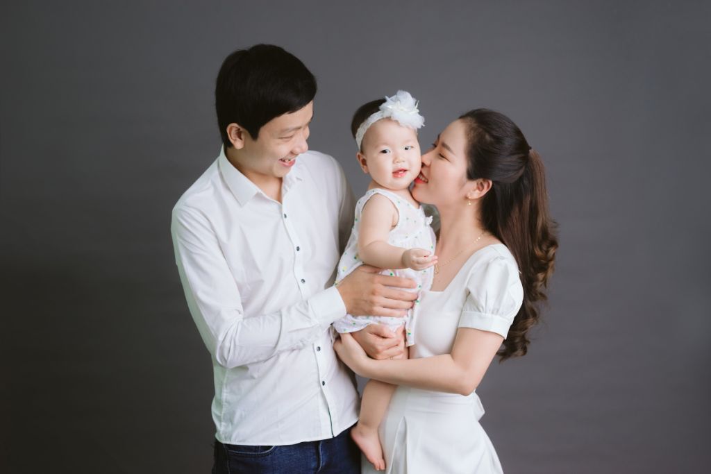 Cách nhận biết một studio chụp hình gia đình uy tín tại Việt Nam