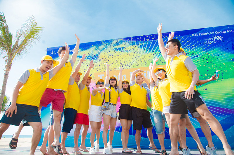 Lợi ích của việc sử dụng dịch vụ chụp hình teambuilding dành cho các doanh nghiệp