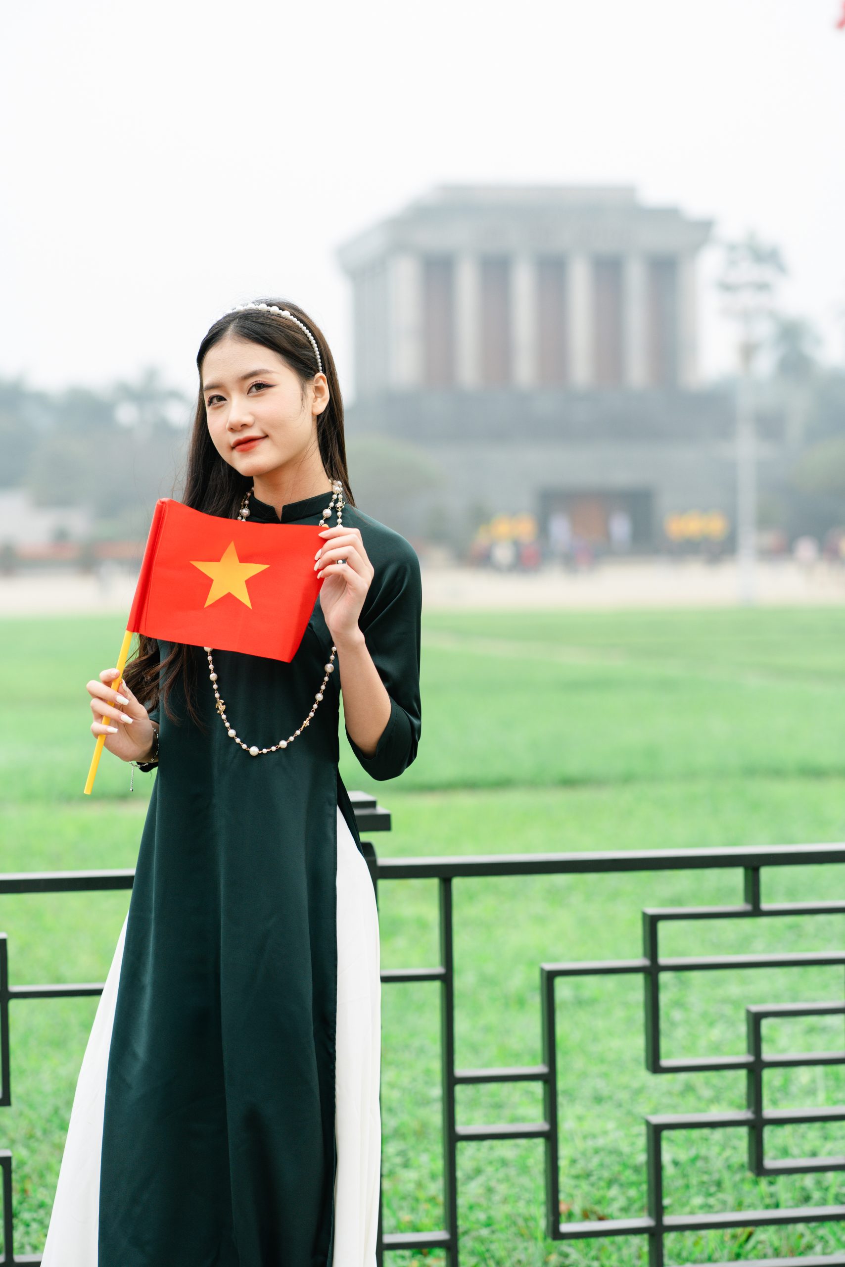 Đi tìm dịch vụ chụp ảnh áo dài quốc khánh 2/9 uy tín và chuyên nghiệp tại Hà Nội