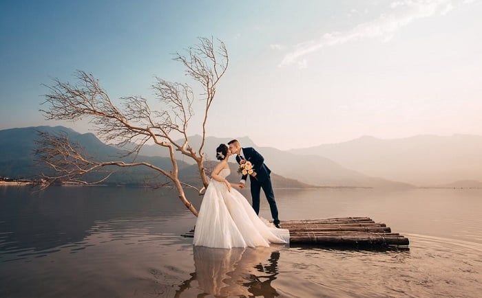 10 tips tạo dáng chụp hình ở lăng cô - huế cực đơn giản