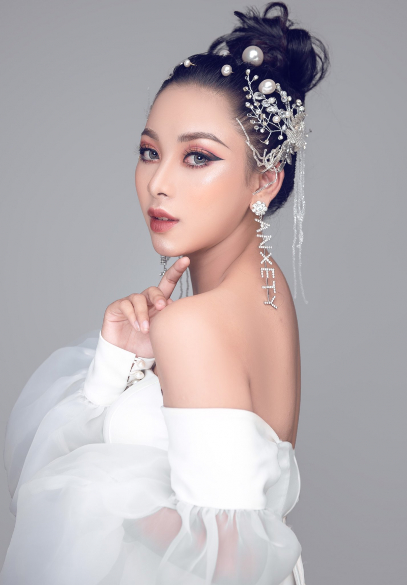 Chụp ảnh chân dung có hết nhiều tiền không? Cập nhật 10/2025