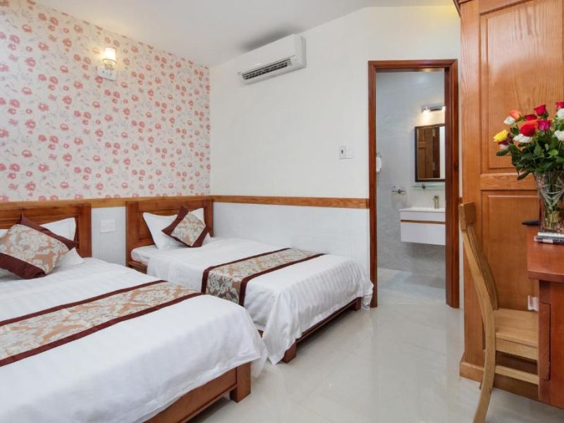 Top 10 khách sạn giá rẻ quận Tân Bình không thể bỏ qua