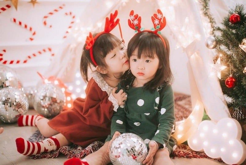 Chụp Ảnh Noel Cho Bé 2025-2026: Những Concept Đáng Yêu Nhất