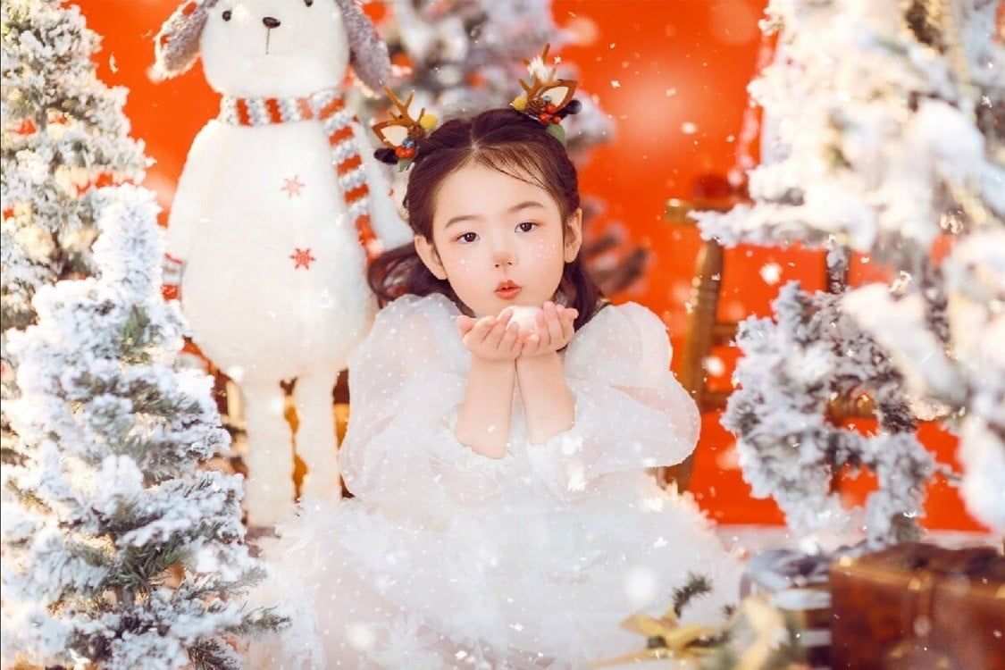 Chụp Ảnh Noel Cho Bé 2025-2026: Những Concept Đáng Yêu Nhất