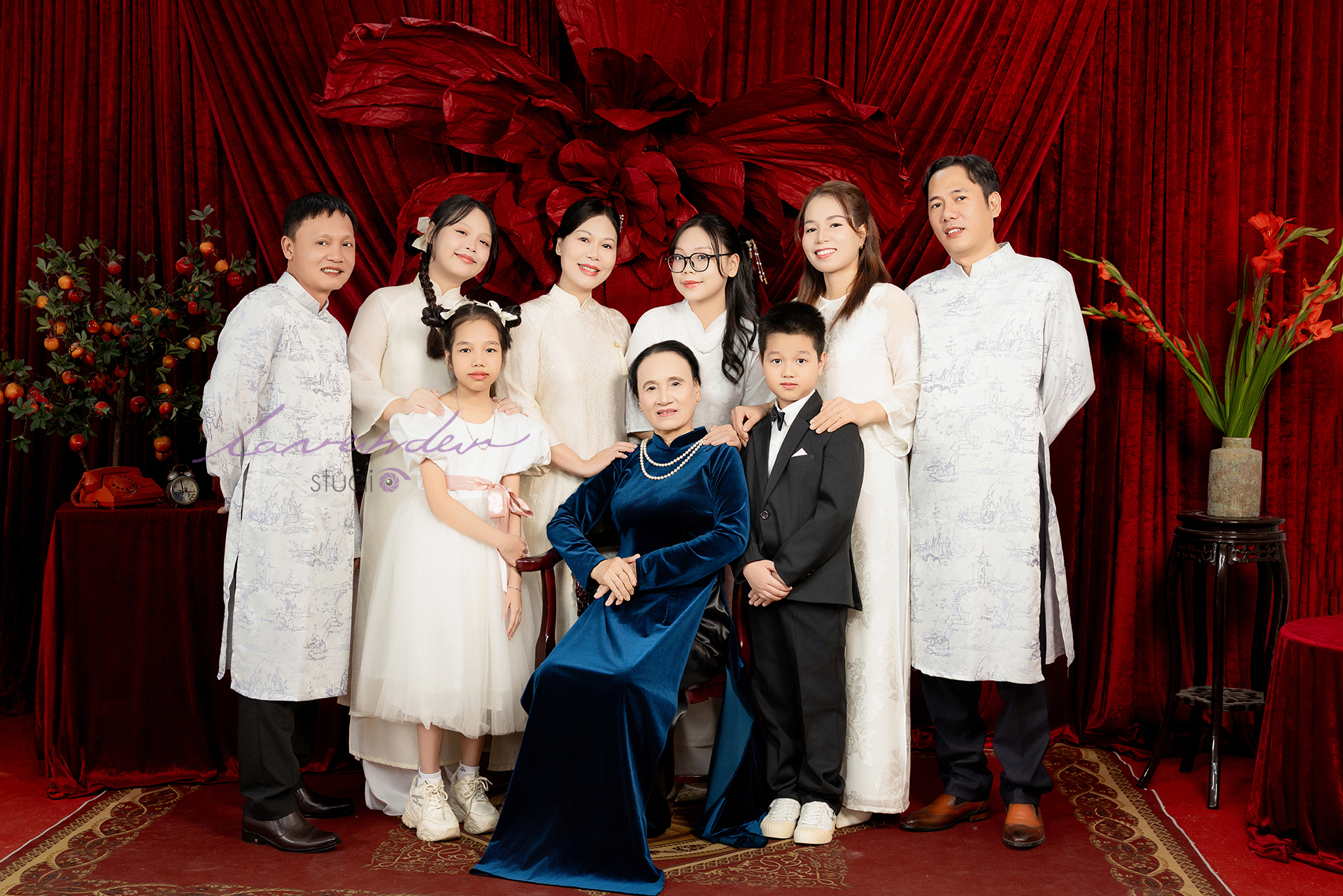 Chụp ảnh gia đình Tết 2026: Khi cả nhà cùng nhau ghi dấu yêu thương