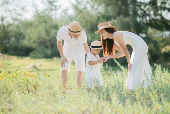 Chụp Ảnh Gia Đình Mùa Hè Tự Nhiên, Không Gượng Ép