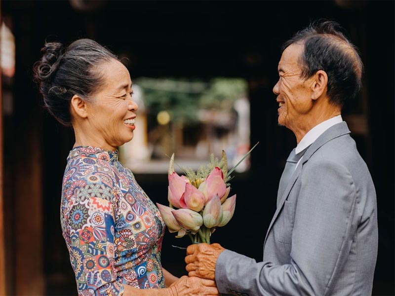Lịch trình chụp ảnh kỷ niệm ngày cưới cho người lớn tuổi (6) Lịch trình chụp ảnh kỷ niệm ngày cưới cho người lớn tuổi (6)