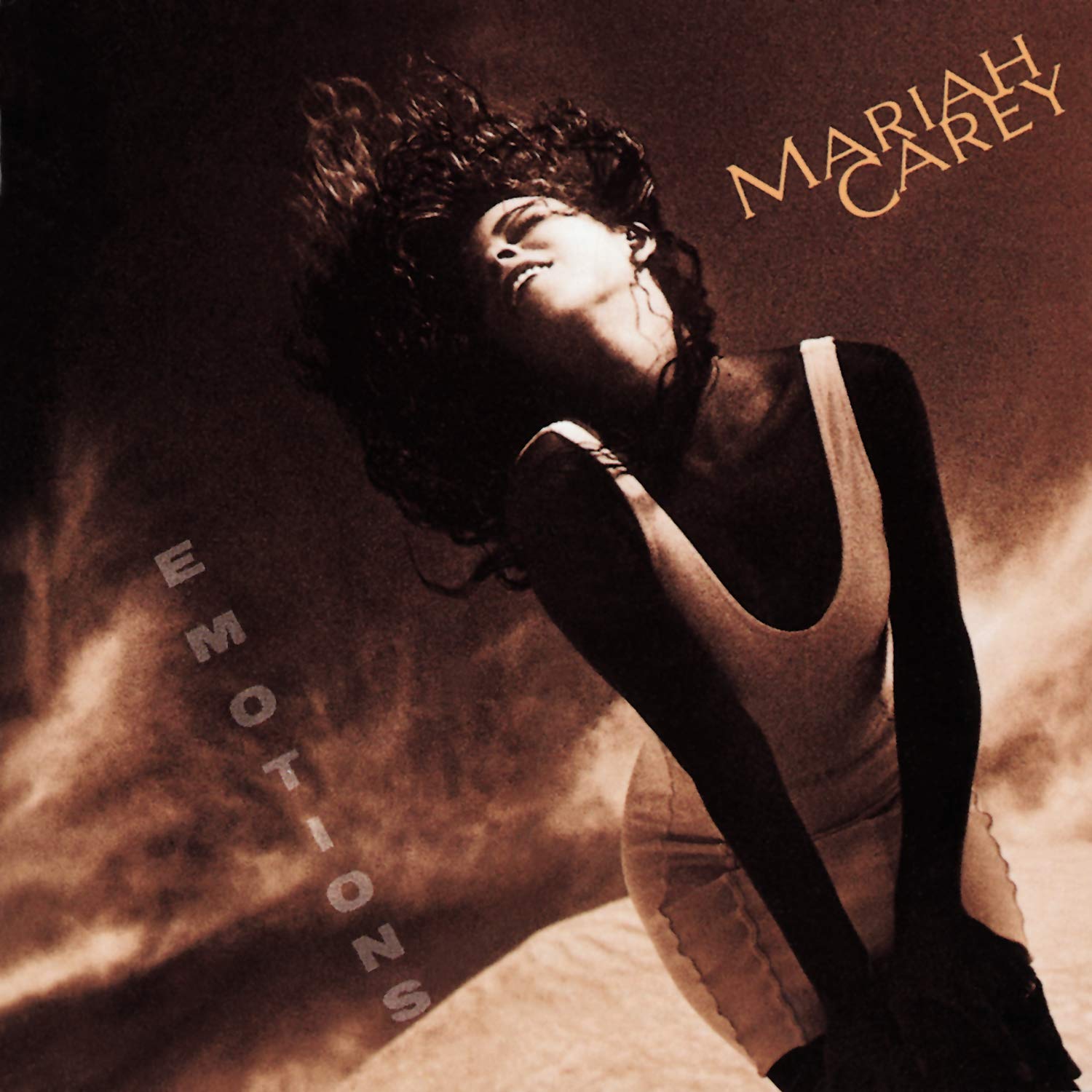 "Emotions" là ca khúc đã giúp Mariah Carey khoe được giọng hát cao đến nỗi có thể "làm vỡ thủy tinh"