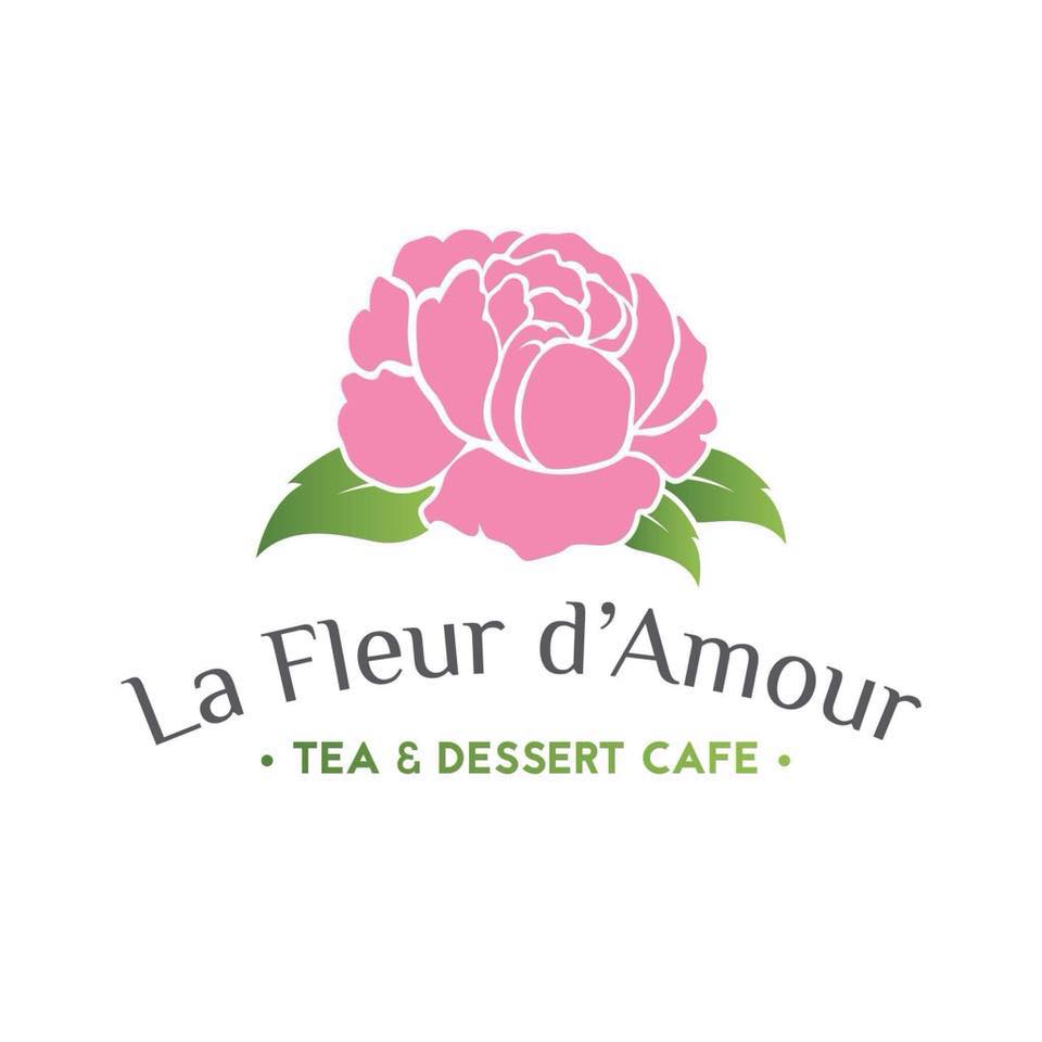 Nằm ở Hai Bà Trưng gần trung tâm thành phố, La Fleur Tea & Dessert Café là địa điểm hẹn hò, tụ tập lý tưởng khi họp nhóm.
